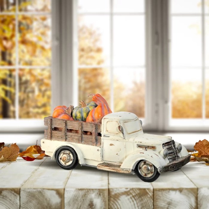 pumpkin farmhoue truck