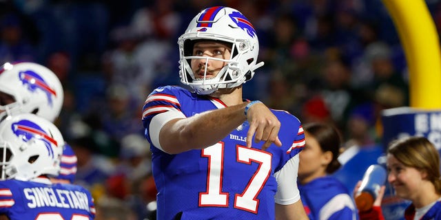 Buffalo Bills quarterback Josh Allen (17) warms up before an NFL football game against the Green Bay Packers Sunday, Oct. 30, 2022, in Orchard Park.