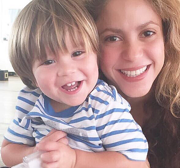 3 On the Mend Shakira’s Family Album