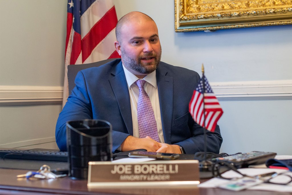 JOE BORELLI